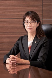 島岡 清美　弁護士